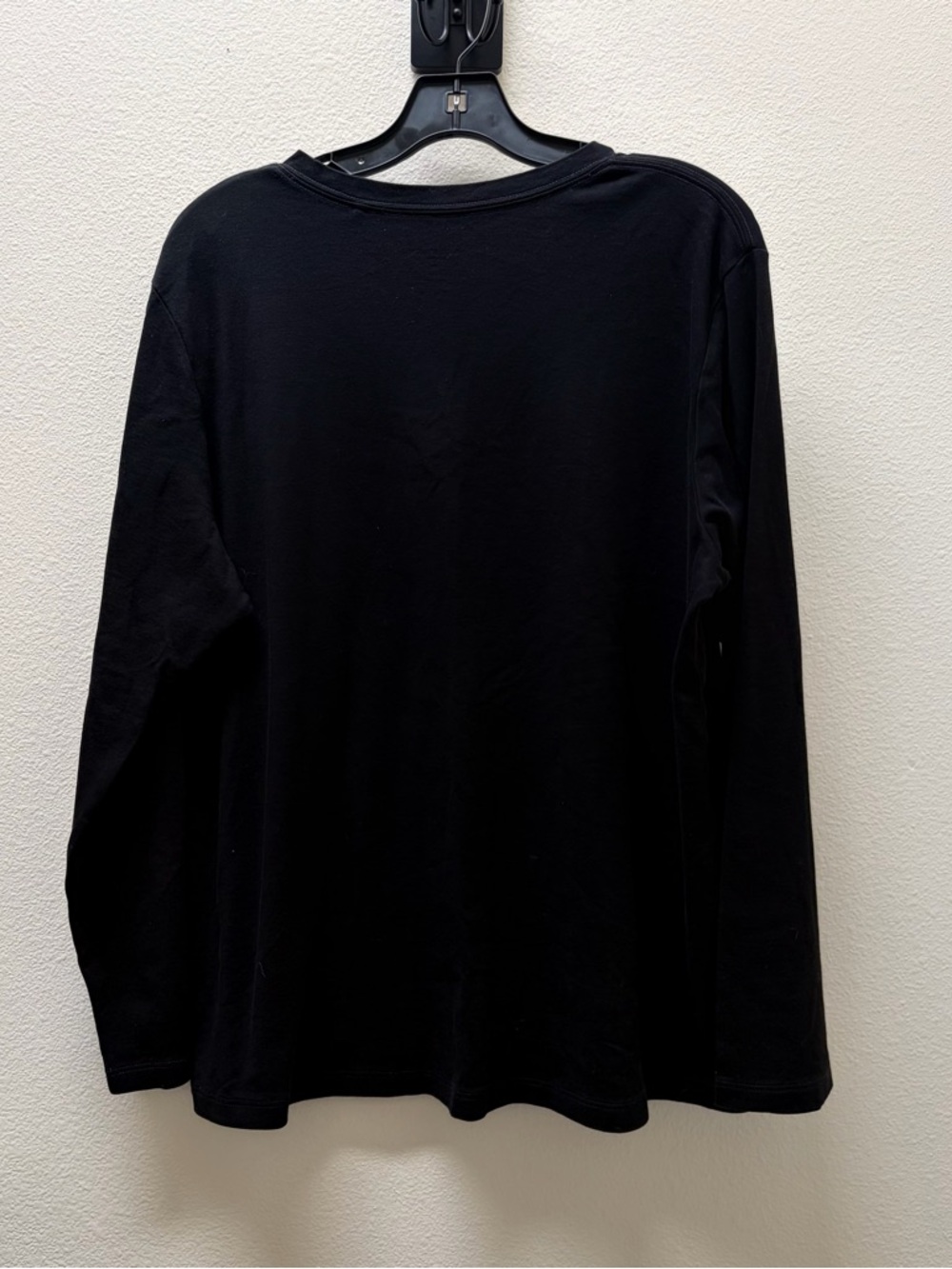 MM Lafleur Black V-Neck Long Sleeve 100% Tee XXL - Picture 4 of 4